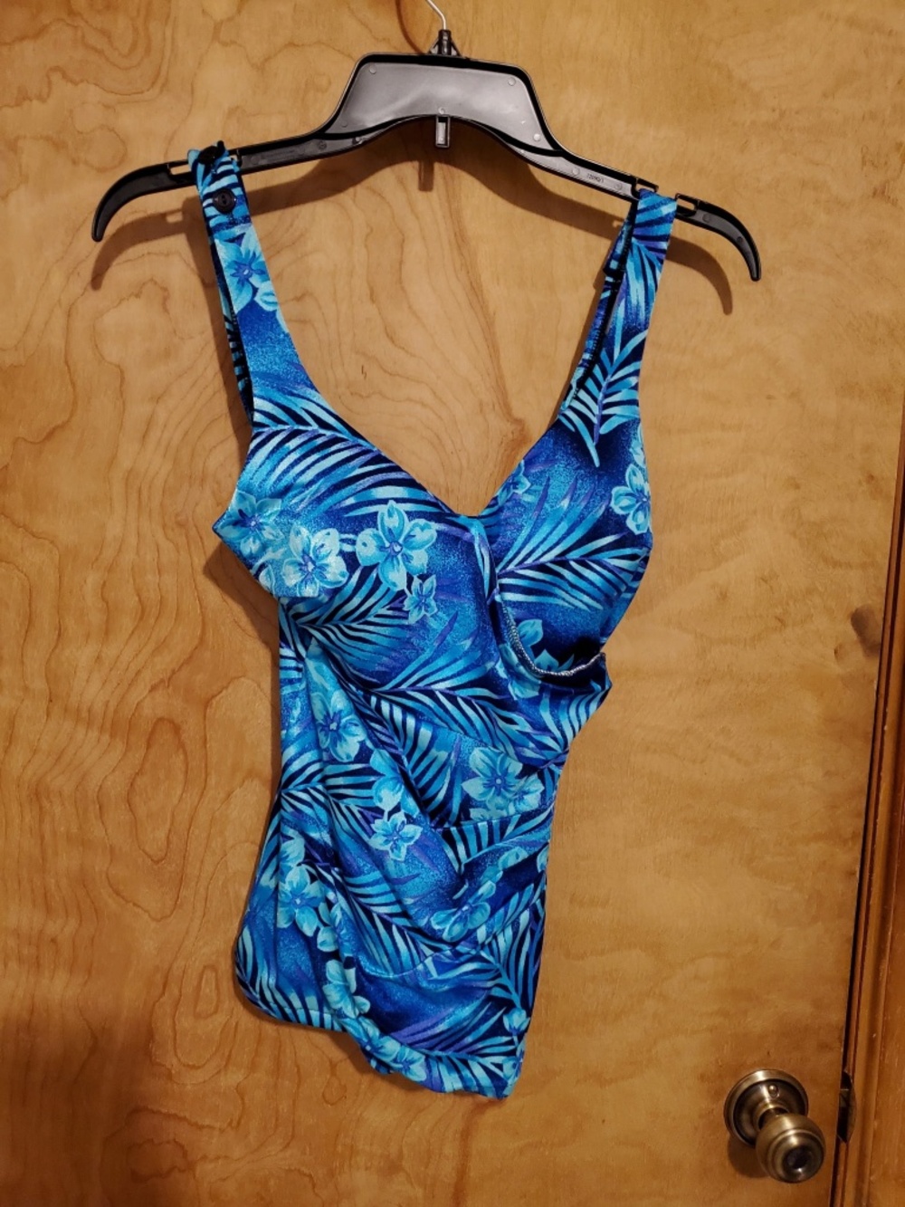 #854 Women's bathing suit